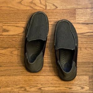 Crocs gray Loafers size J5